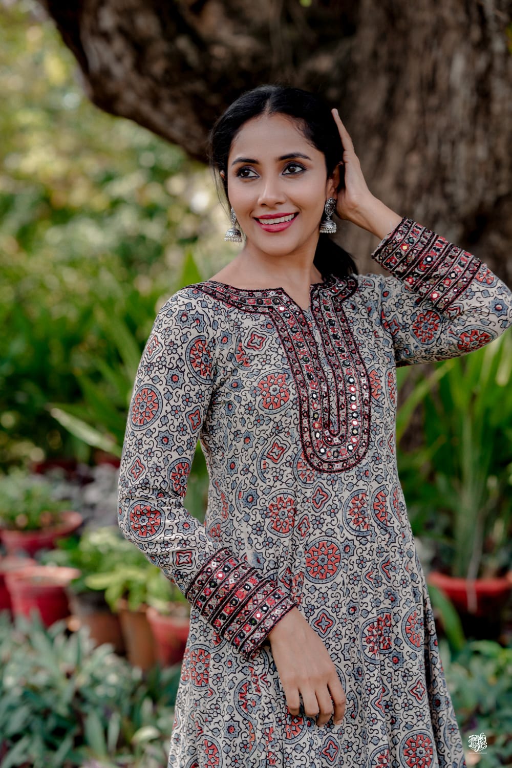 Beautiful Reyon Procin Print Anarkali Kurti with pant and dupatta Set –  Shivansh Fab